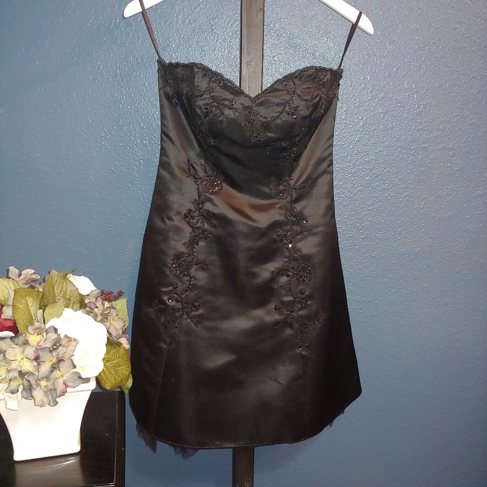 Jump Apparel Prom/Formal Dress 3/4.  X12